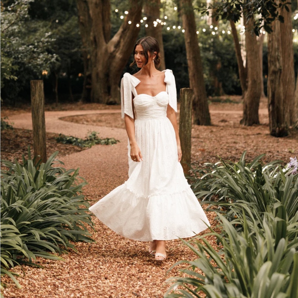 Fiora Maxi Dress - White